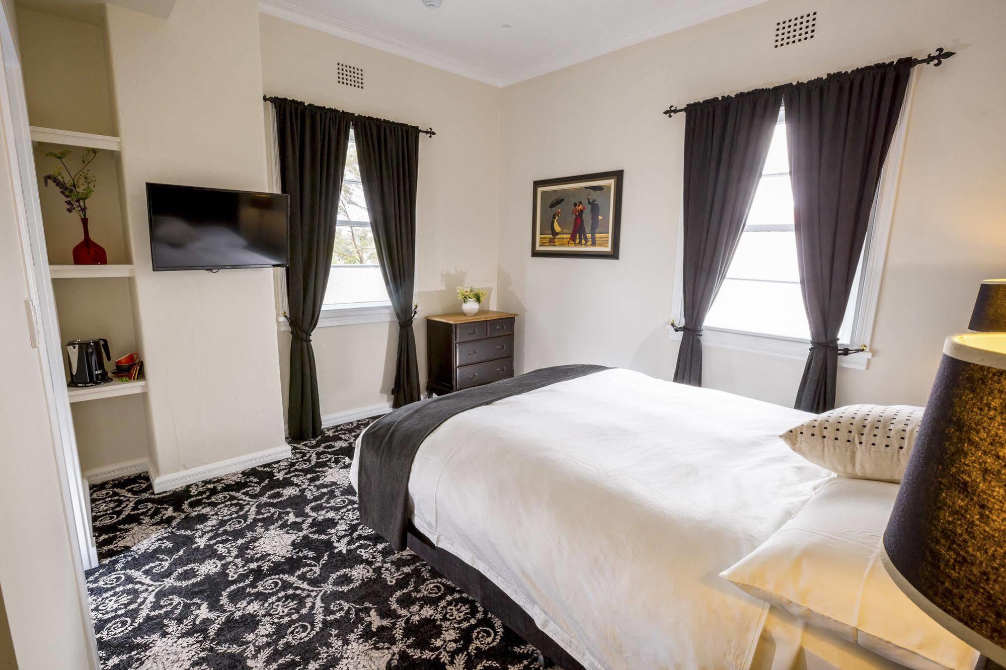 The Commercial Boutique Hotel Tenterfield Ngoại thất bức ảnh